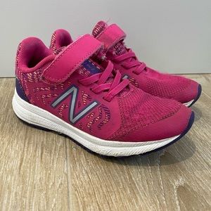 New Balance 519 Sneakers